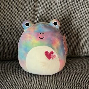 Squishmallows Rare 8” Rainbow Tie-Dye Valentine Wendy. NWTs